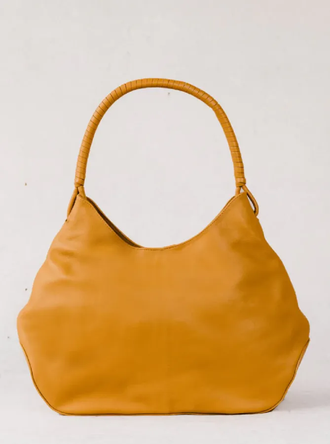 Able Jackee Relaxed Shoulder Bag in Cognac