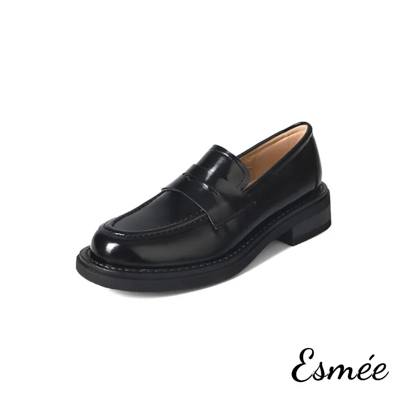 Leather Loafers with Thickened Outsole Design