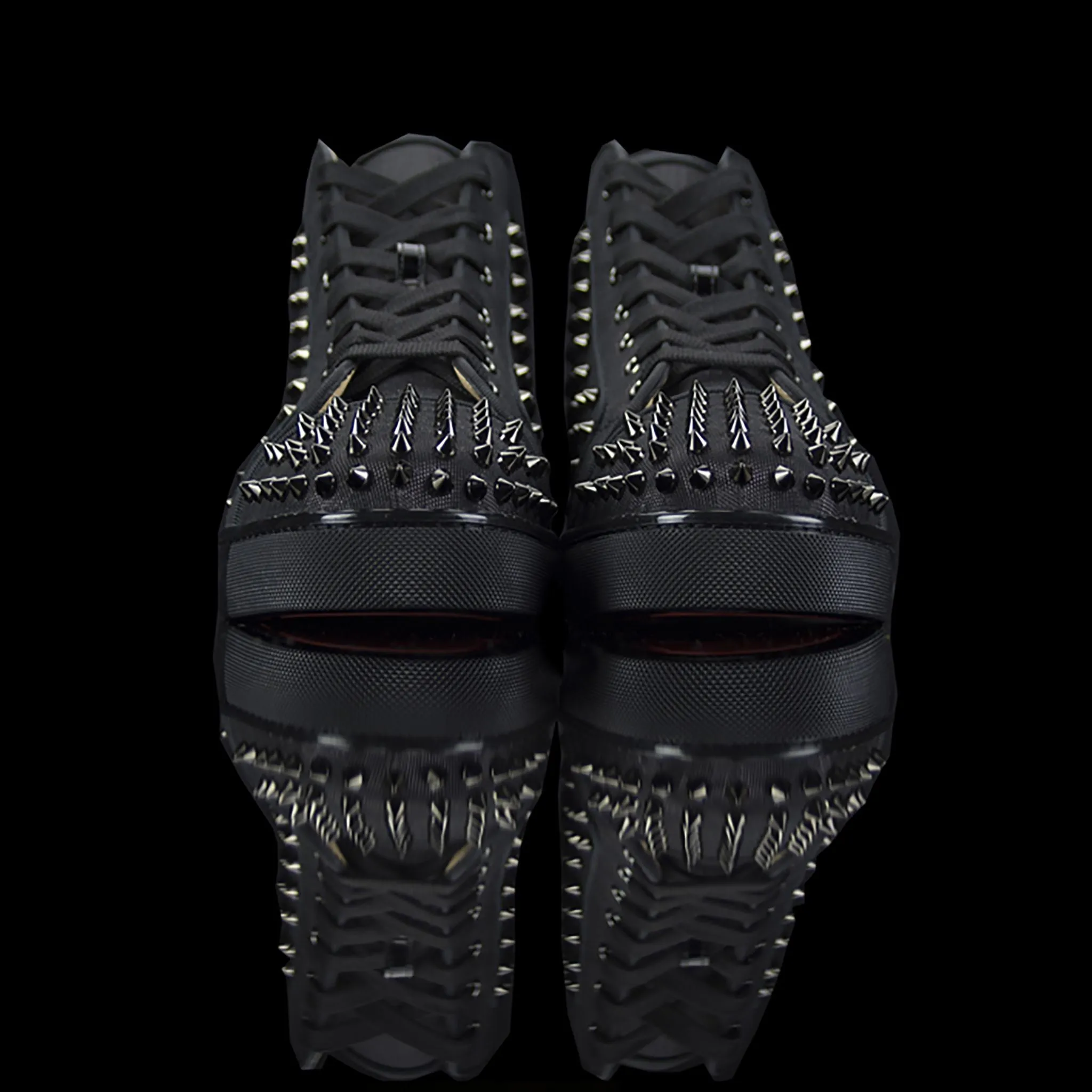Louis Flat Moire Patent Spikes GG