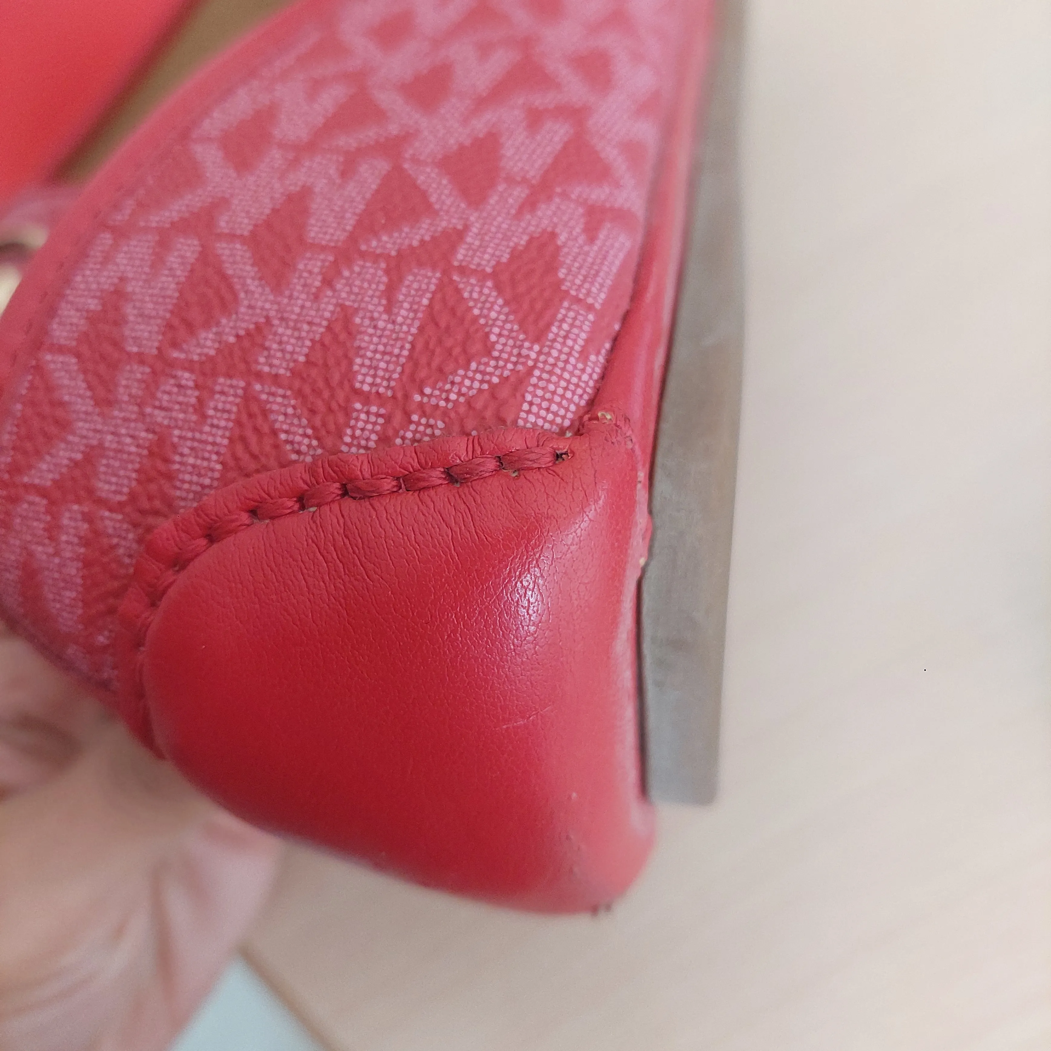 Michael Kors Pink Leather 'Fulton' Loafers | Pre Loved |