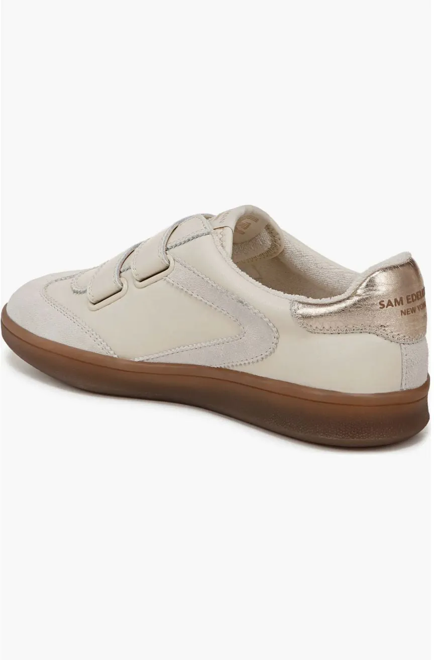 Talia Sneaker