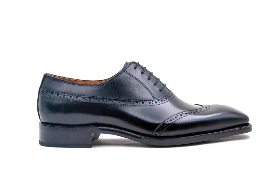 Ugo Vasare "Victor" Oxford-Black